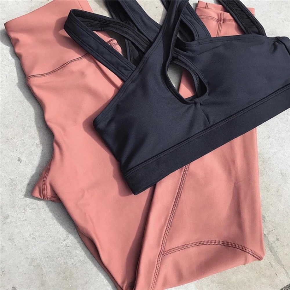 Active two piece set sports bra and high leggings - Picture 4 of 6